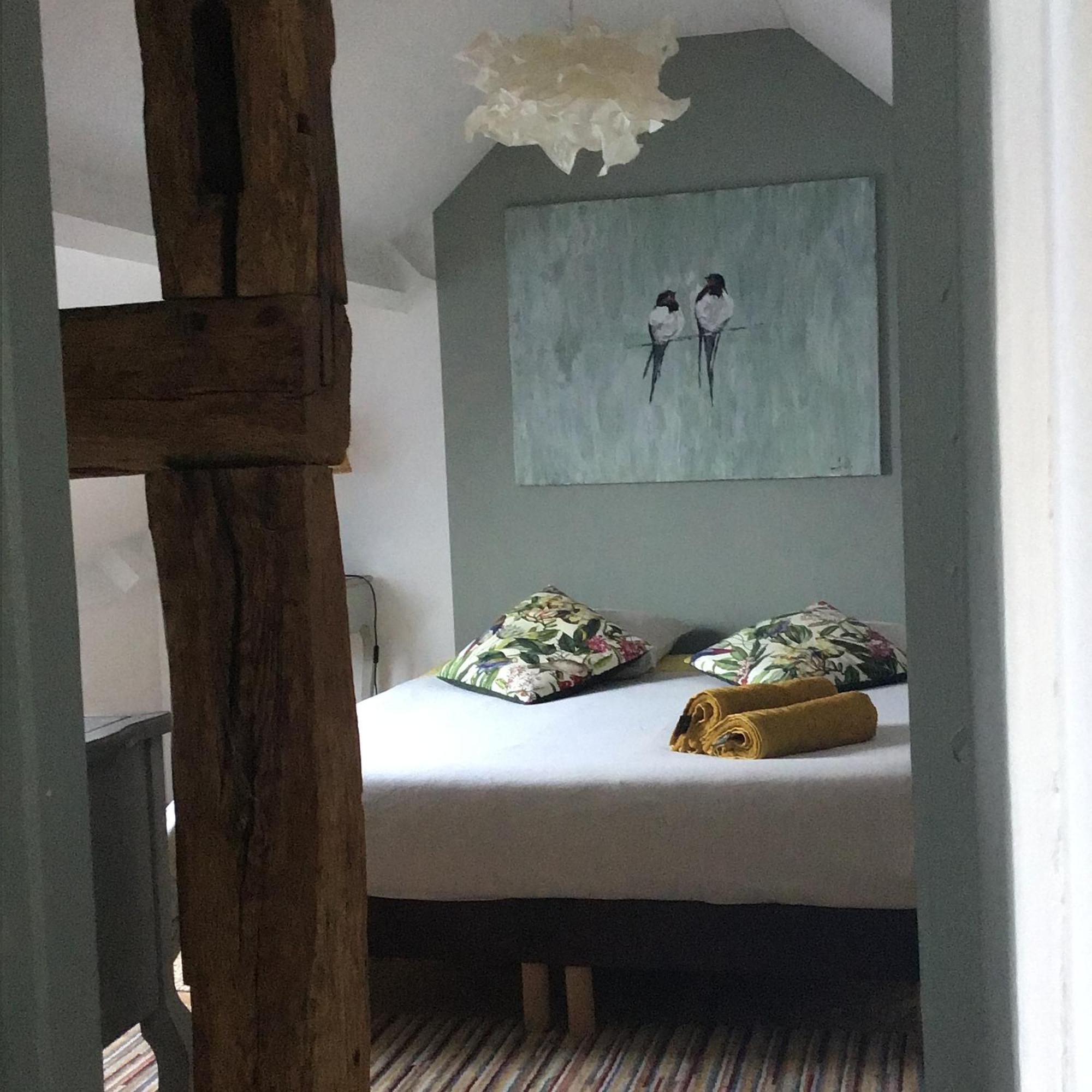 une maison à la campagne Beaune-la-Rolande Extérieur photo